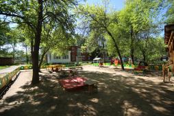 Территория МБДОУ д/с № 48 - фото 2