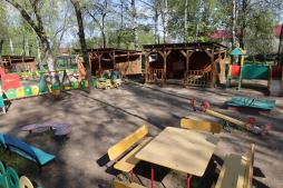 Групповой участок Средней группы