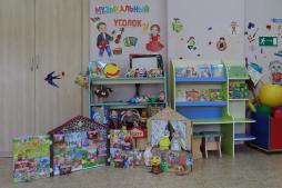 Театральный уголок 2 младшей группы